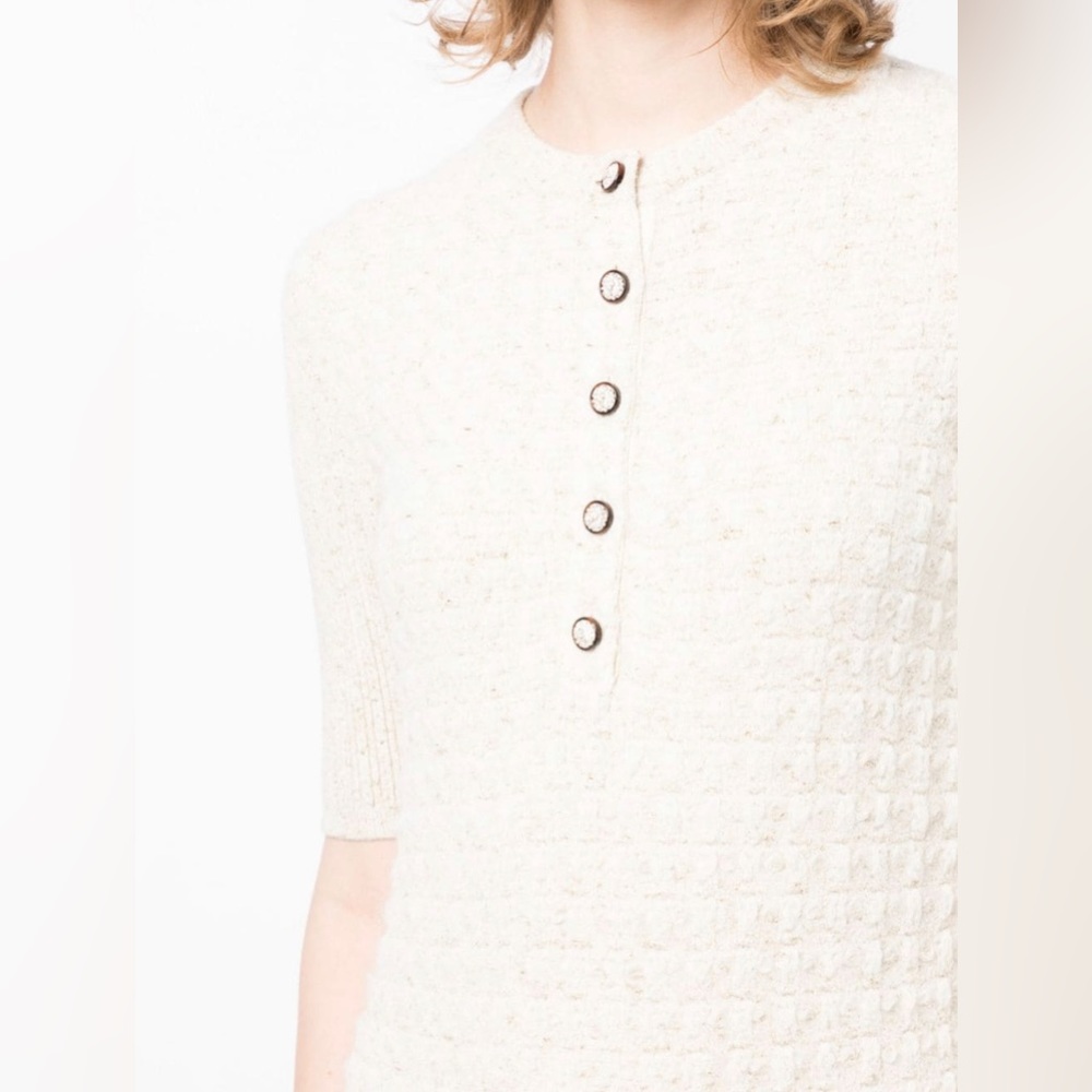 CHANEL 2000’s Short Sleeve Tweed Dress, Size 38 - Picture 5 of 6
